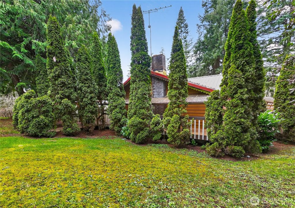 Photo of 596 Forrest Way, Camano Island, WA 98282 (MLS # 2492449)