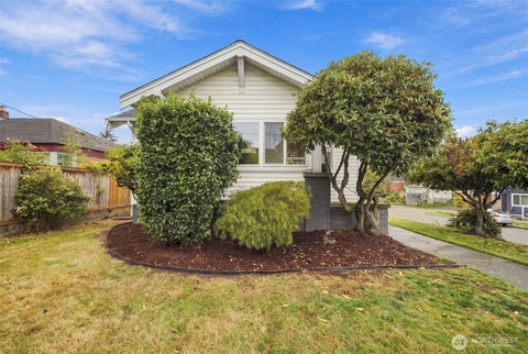 Photo of 3301 17th Avenue S, Seattle, WA 98144 (MLS # 2583186)