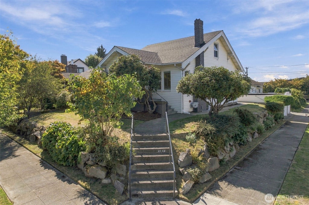 Photo of 3301 17th Avenue S, Seattle, WA 98144 (MLS # 2583186)