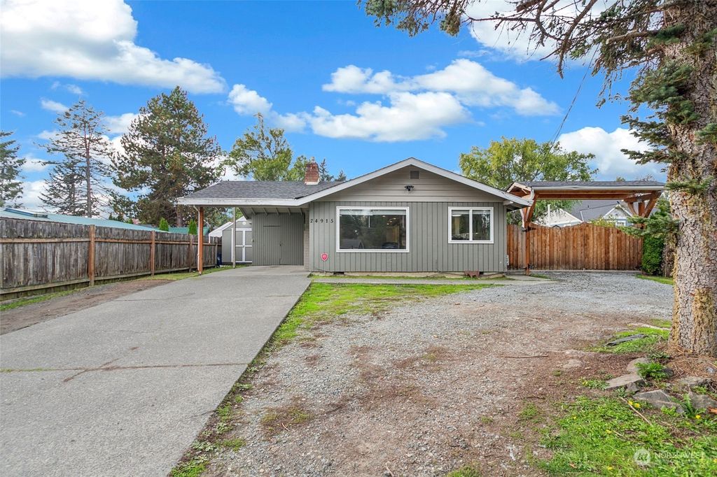 Photo of 24915 15th Avenue S, Des Moines, WA 98198 (MLS # 2176470)