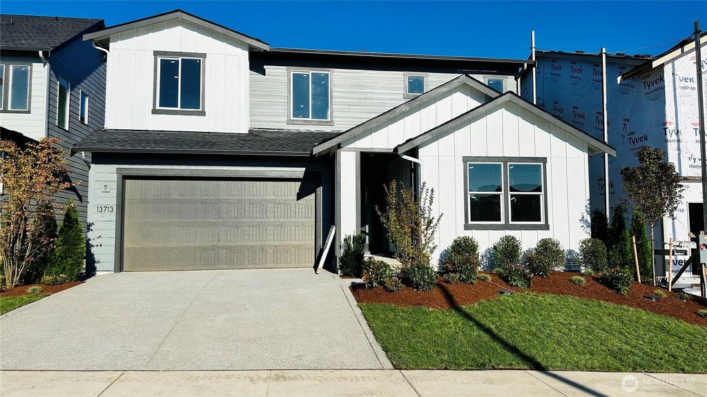 Photo of 13713 208th Drive SE, Monroe, WA 98272 (MLS # 2362149)