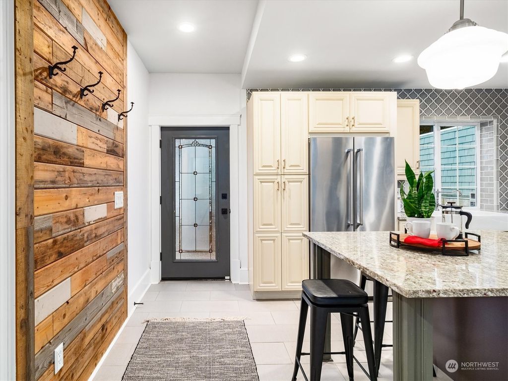 Photo of 9508 9th Avenue NW, Seattle, WA 98117 (MLS # 2230885)