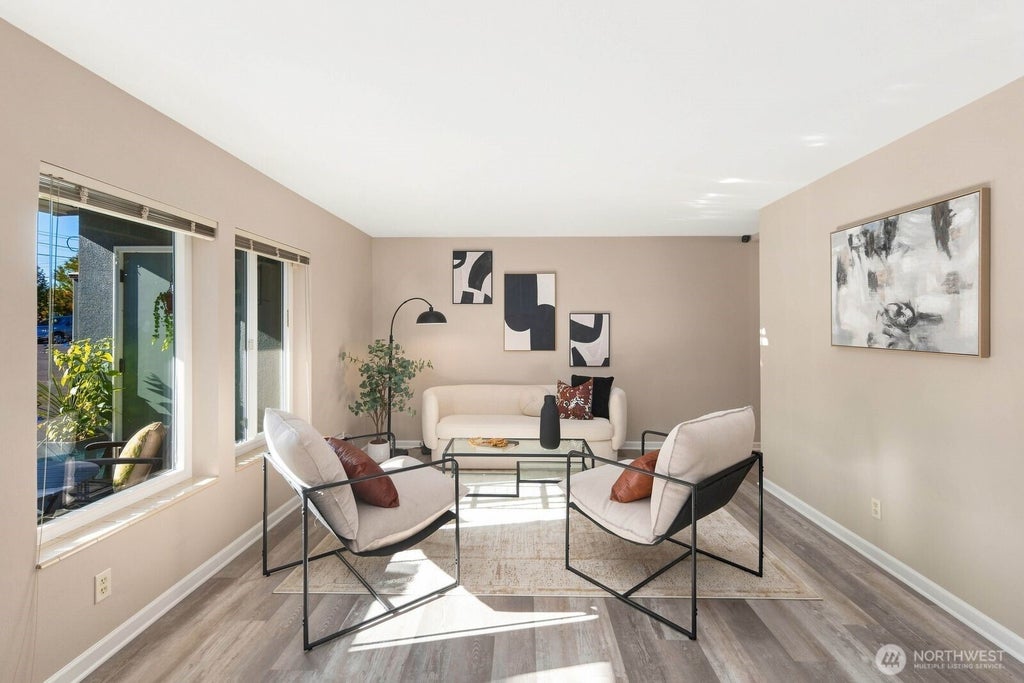 Photo of 75 E Lynn Street #B, Seattle, WA 98102 (MLS # 2561468)