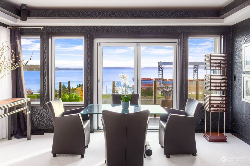 Photo of 609 W Mercer Place #600, Seattle, WA 98119 (MLS # 2005971)