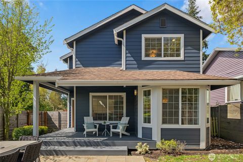 Photo of 7701 37th Avenue NE, Seattle, WA 98115 (MLS # 2506295)