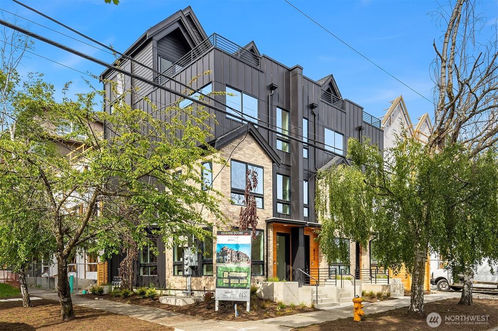 Photo of 972 NW 54th Street, Seattle, WA 98107 (MLS # 2373990)