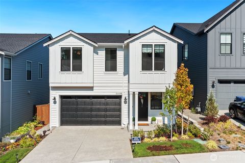 Photo of 24498 NE 17th Place, Sammamish, WA 98074 (MLS # 2425619)