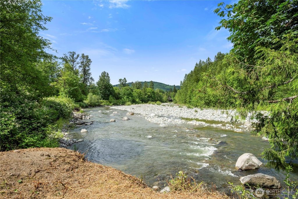 Photo of 0 XXXXX 223rd Avenue NE, Arlington, WA 98223 (MLS # 2542792)