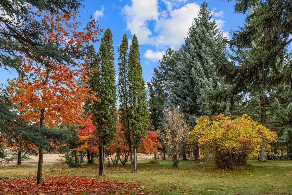 Photo of 333 Watson Cuttoff Road, Cle Elum, WA 98277 (MLS # 2595766)
