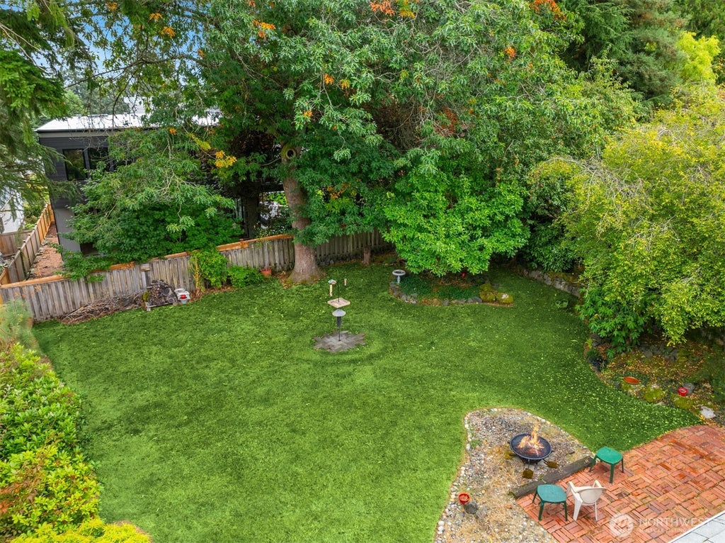 Photo of 1652 104th Avenue SE, Bellevue, WA 98004 (MLS # 2587808)