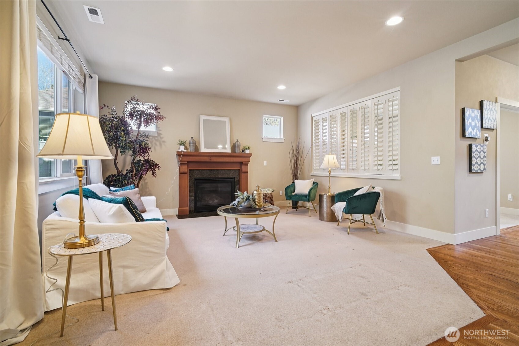 8627 Swenson Drive SE