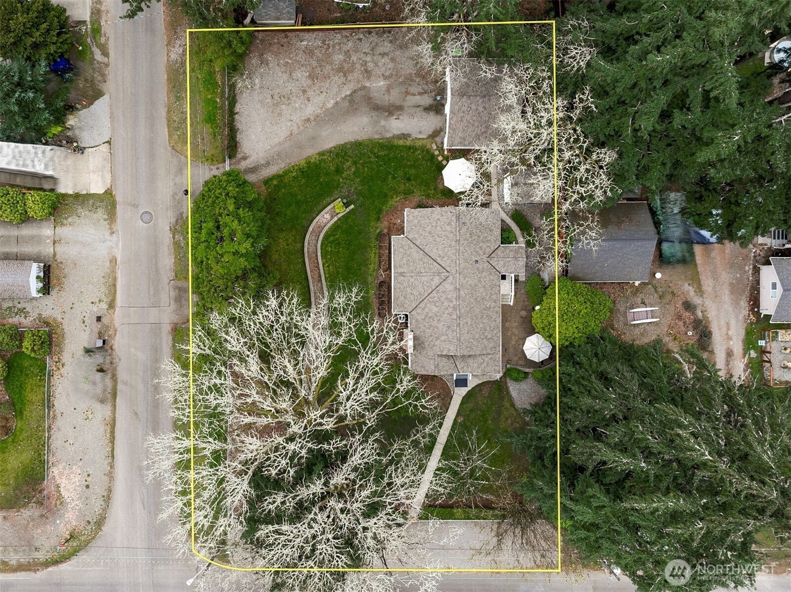 9036 Dalwood Road SW