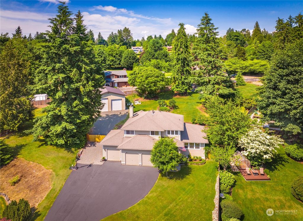 Photo of 2417 109th Avenue SE, Lake Stevens, WA 98258 (MLS # 2129023)