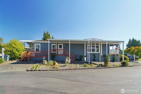 Photo of 2101 S 324th Street #166, Federal Way, WA 98003 (MLS # 2430781)