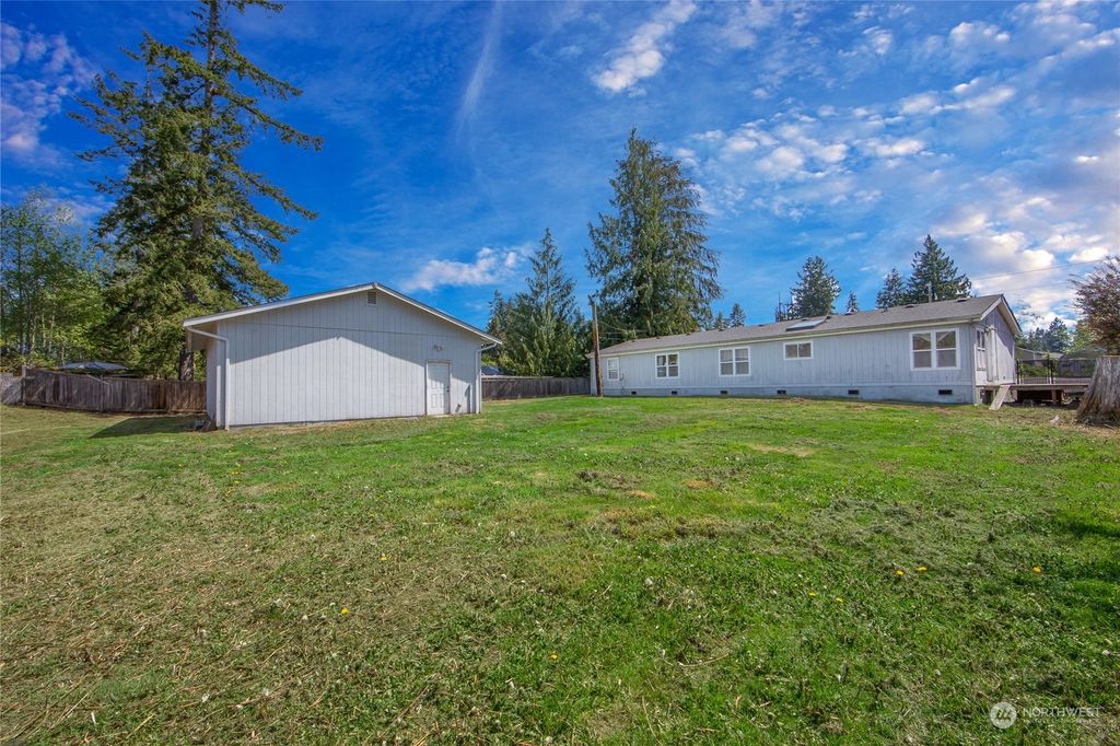 Photo of 1201 129th Street SE, Everett, WA 98208 (MLS # 2060700)