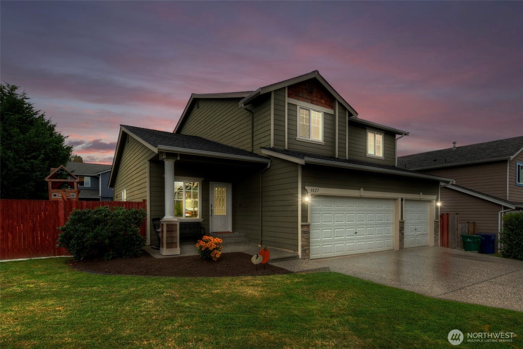 Photo of 6827 278th St NW St, Stanwood, WA 98292 (MLS # 2550163)