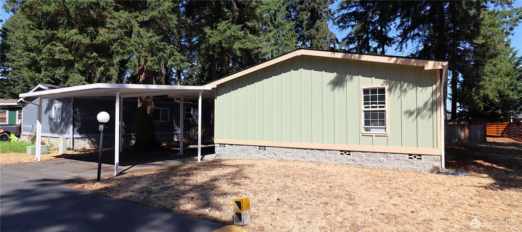 Photo of 13517 200th Street Ct E #71, Graham, WA 98338 (MLS # 2574406)