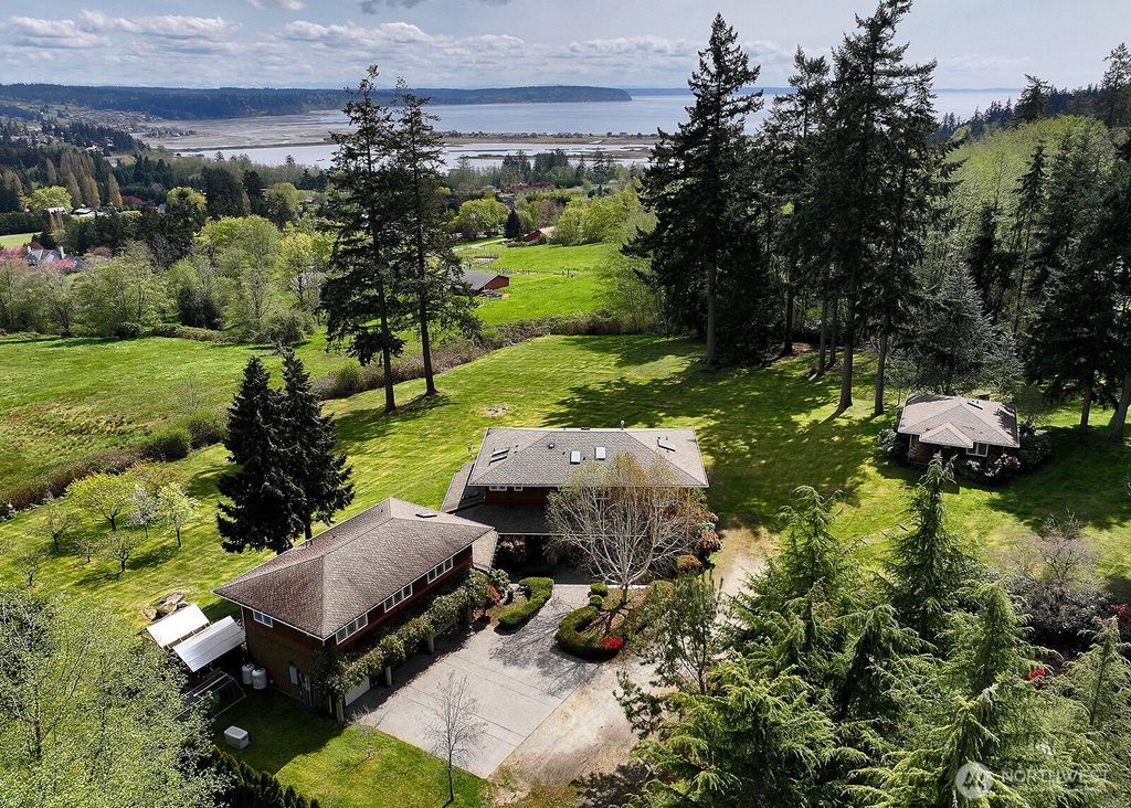 Photo of 1864 Scenic Avenue, Freeland, WA 98249 (MLS # 2511674)