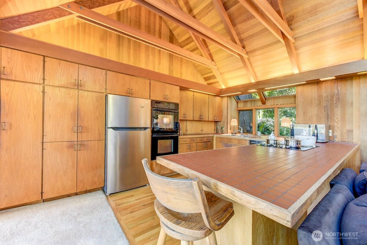 7802 NE 170th Street