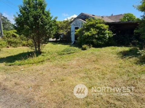 Photo of 1412 253rd Place, Ocean Park, WA 98640 (MLS # 2273265)