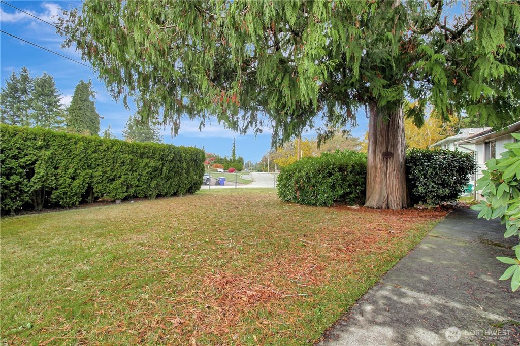 Photo of 7903 Grant Drive, Everett, WA 98203 (MLS # 2453037)