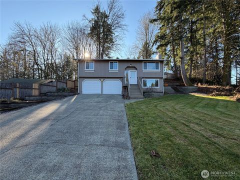 Photo of 7709 Greenridge Loop SW, Olympia, WA 98512 (MLS # 2482730)