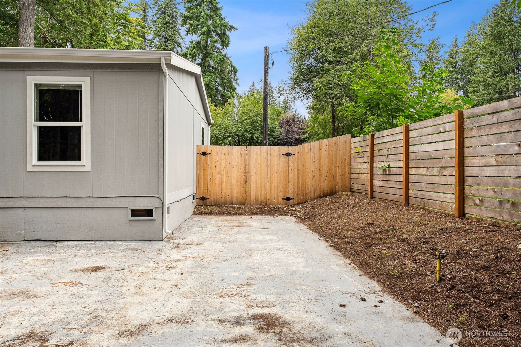 8107 Mazama Court SW