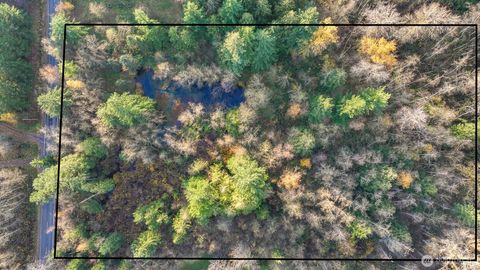 Photo of 2160 H Street Road, Blaine, WA 98230 (MLS # 2487053)