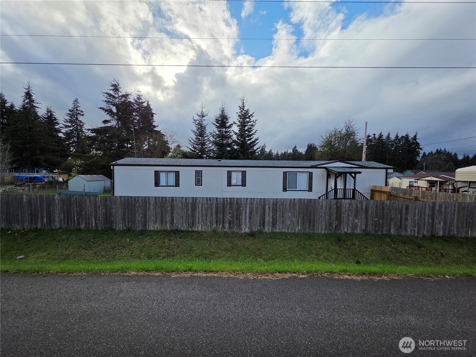 Listing image 5