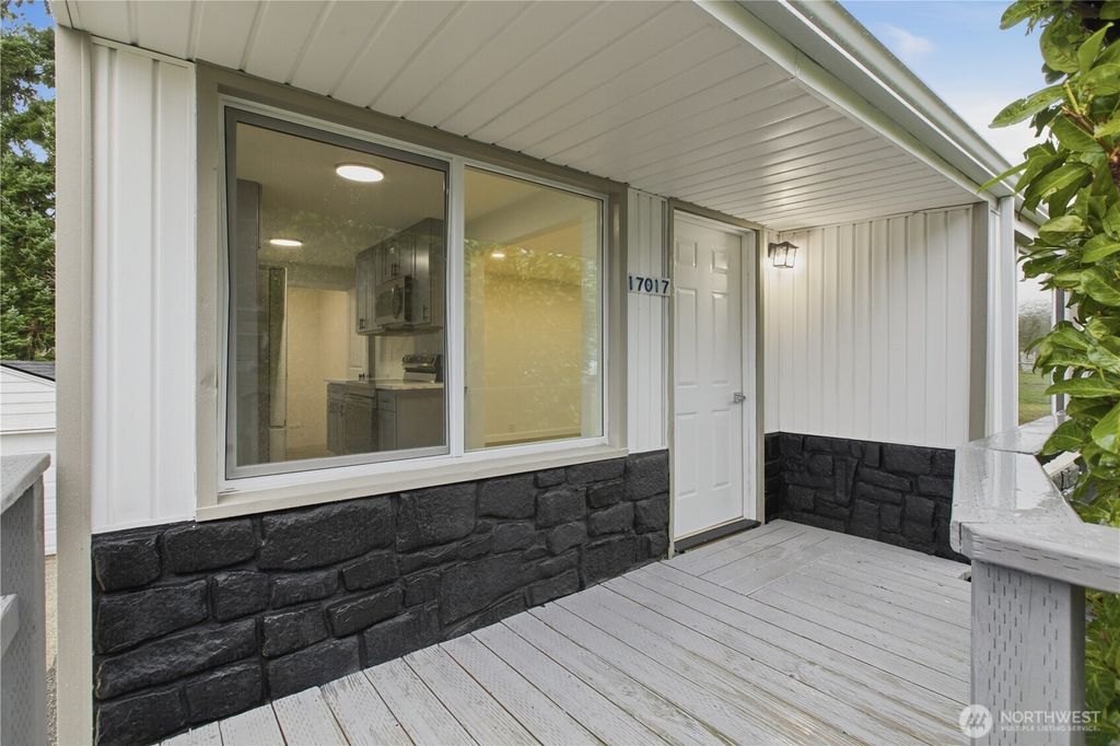 Photo of 17017 4th Avenue NE, Shoreline, WA 98155 (MLS # 2455663)