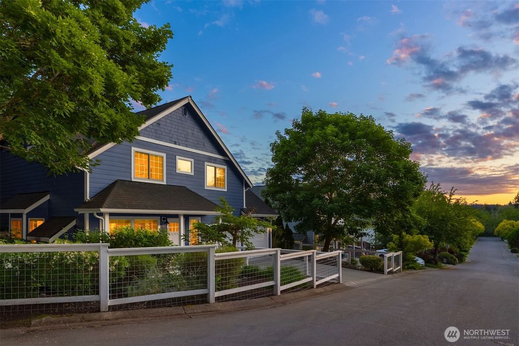 Photo of 705 Moji Lane NW, Bainbridge Island, WA 98110 (MLS # 2527503)