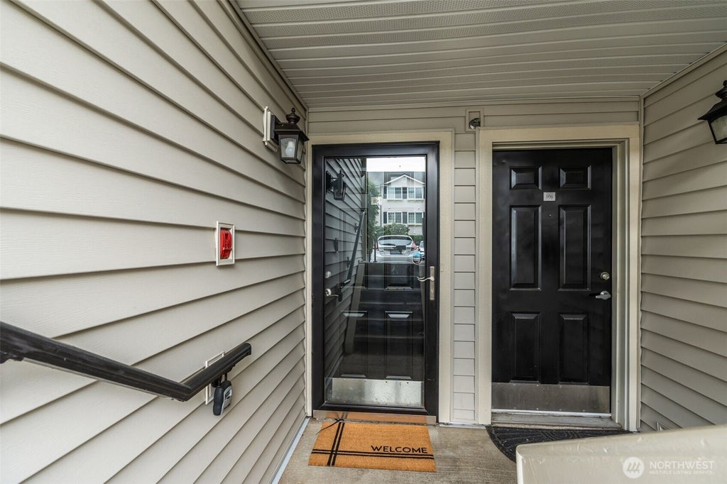 Photo of 12404 E Gibson Road #J105, Everett, WA 98204 (MLS # 2564599)
