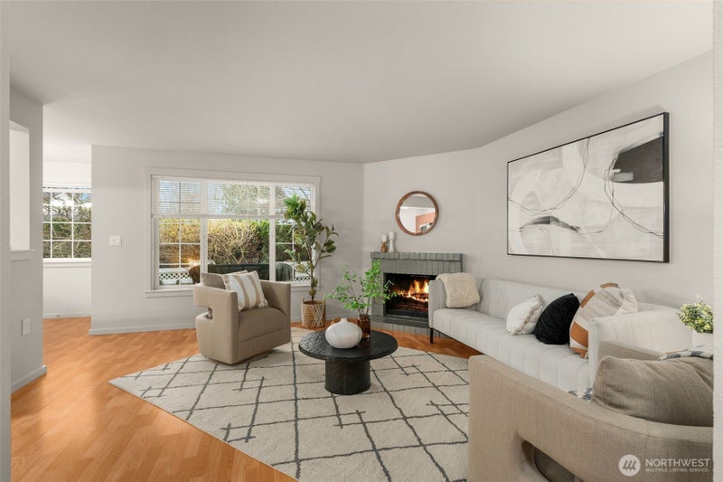 12404 E Gibson Road J105