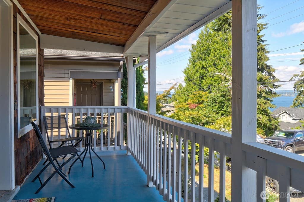 Photo of 1113 33rd Avenue S, Seattle, WA 98144 (MLS # 2571560)