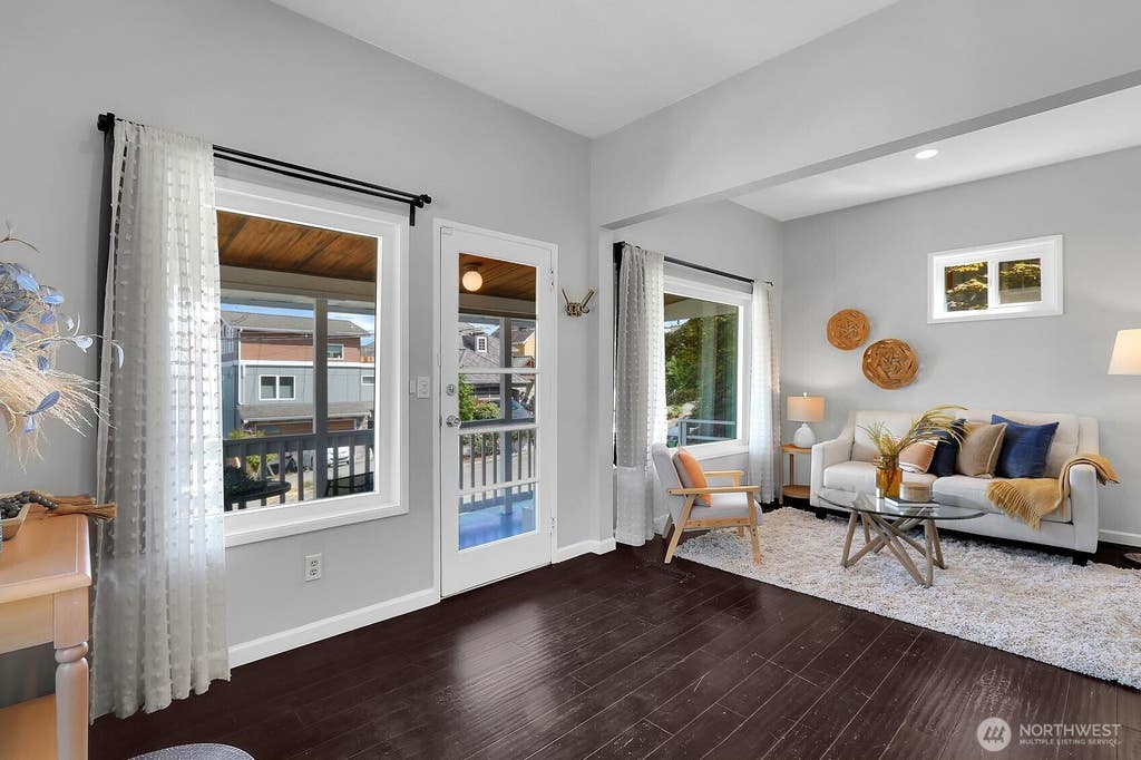 Photo of 1113 33rd Avenue S, Seattle, WA 98144 (MLS # 2571560)