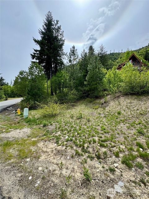 Photo of 20705 Miracle Mile LK, Leavenworth, WA 98826 (MLS # 2520871)