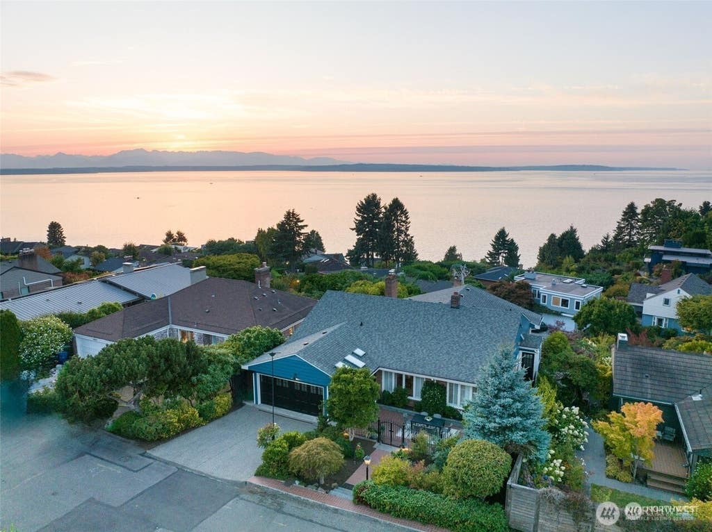 Photo of 10233 Belgrove Court NW, Seattle, WA 98117 (MLS # 2563688)