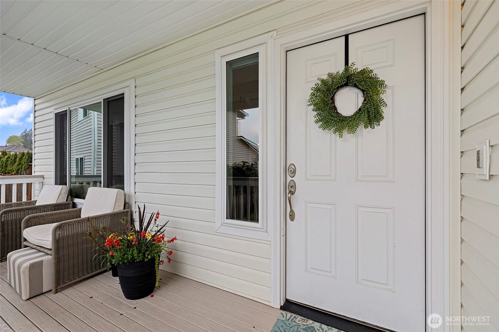 Photo of 4613 149th Place SE, Everett, WA 98208 (MLS # 2586822)