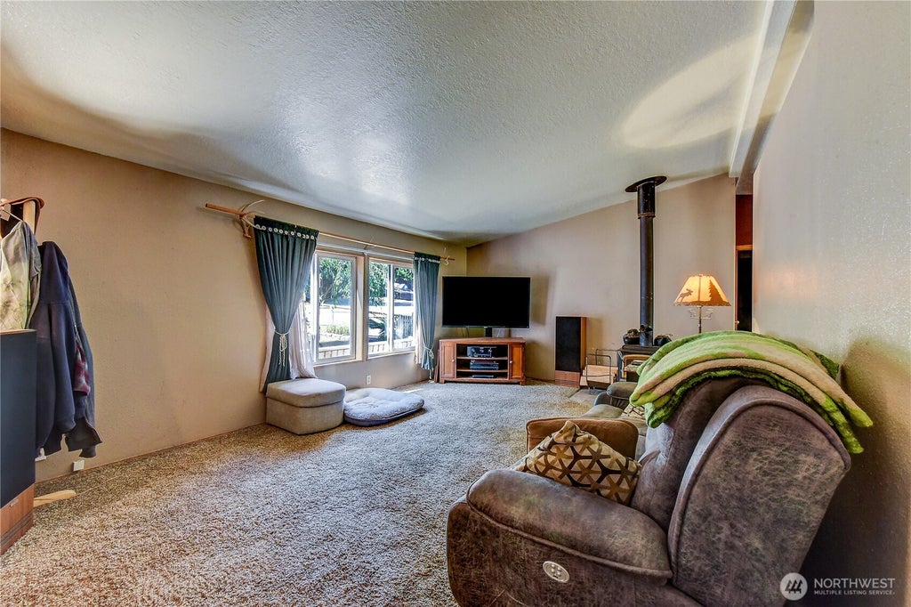Photo of 6533 12th Avenue NW, Tulalip, WA 98271 (MLS # 2572278)