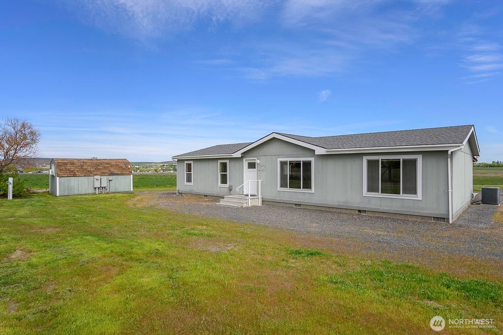 Photo of 19373 Division Road NW, Soap Lake, WA 98851 (MLS # 2513799)