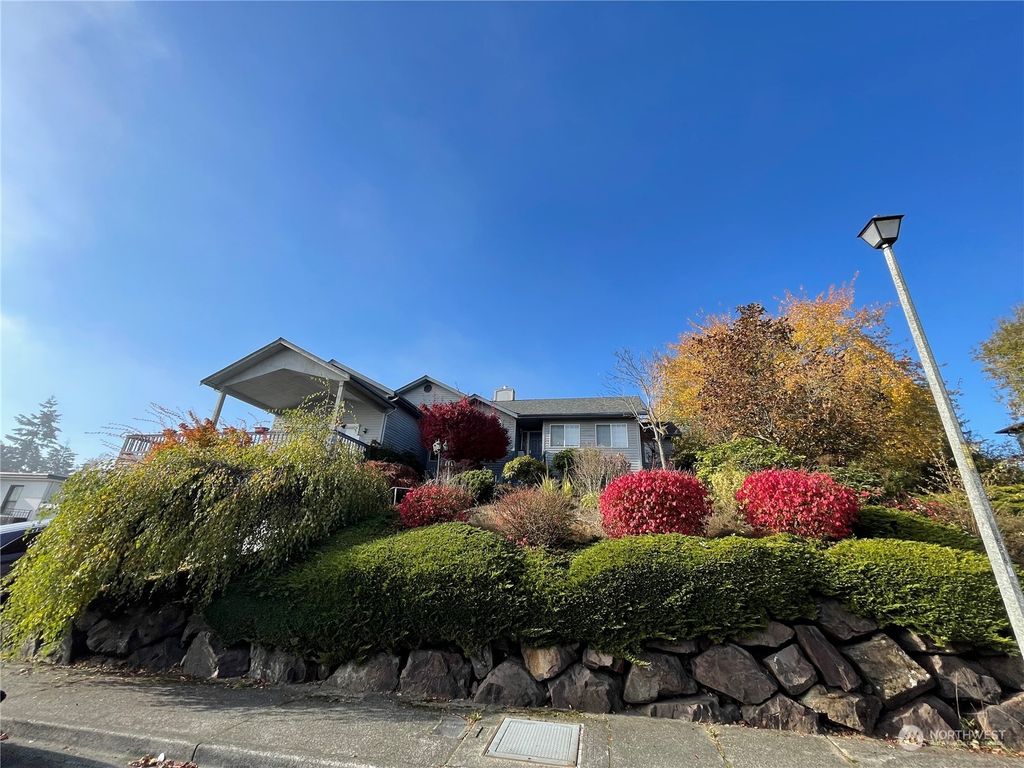 Photo of 16807 53rd Avenue S, Tukwila, WA 98188 (MLS # 2017492)