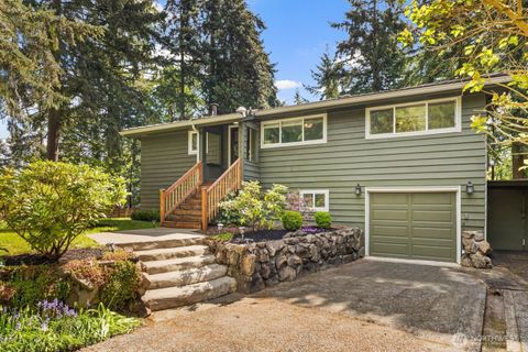 Photo of 21866 35th Avenue S, SeaTac, WA 98198 (MLS # 2511653)