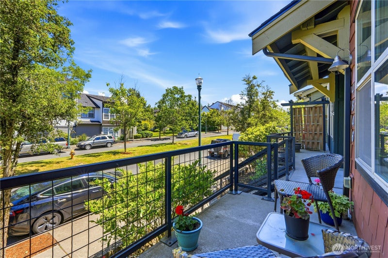 4846 Pointes Drive