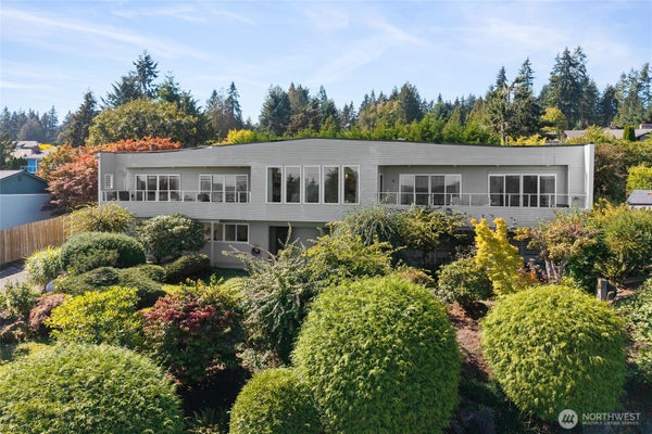 8152 SE HAIDA DR, PORT ORCHARD, WA 98366 - Image 5ec9f9bbf0b9e06fa2b0b3cb9e633c04/1023885491