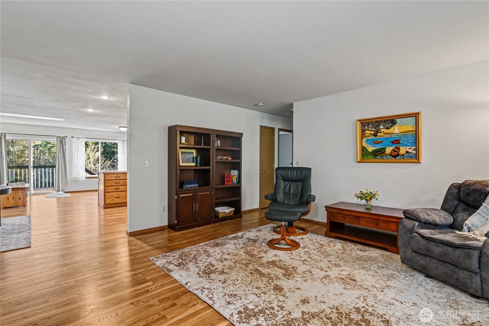 2442 Crestridge Drive NW