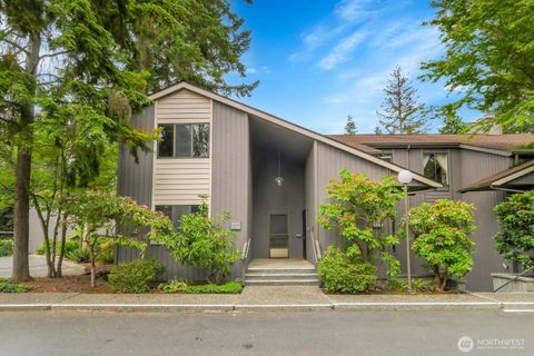 Photo of 1541 NE 143rd Street #H5, Seattle, WA 98125 (MLS # 2401490)