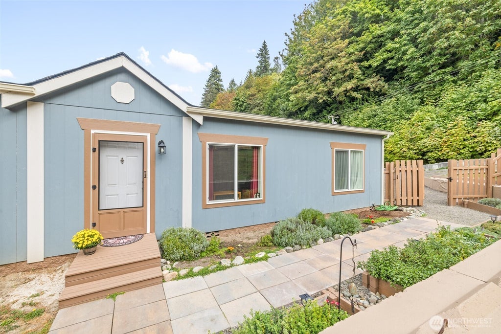 Photo of 52 S Hemlock Lane, Port Angeles, WA 98362 (MLS # 2577622)