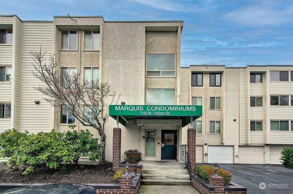 Photo of 132 N 132nd Street #305, Seattle, WA 98133 (MLS # 2278948)
