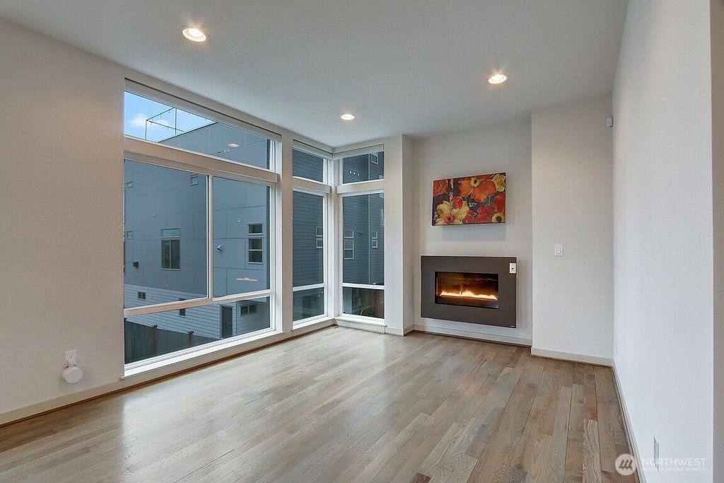 Photo of 2218 NW 64th Street, Seattle, WA 98107 (MLS # 2469248)