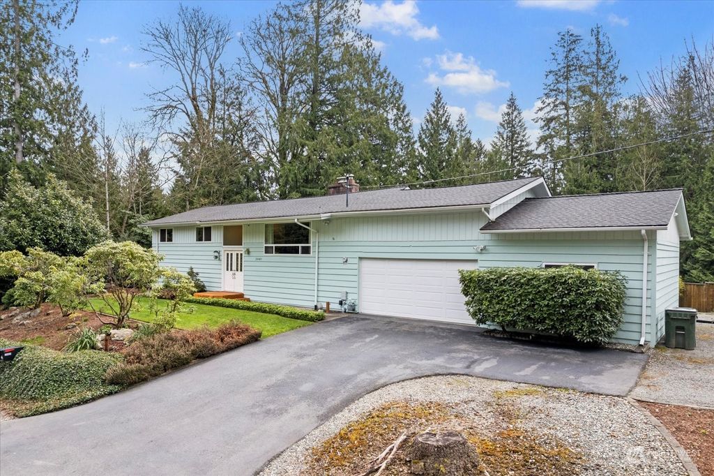Photo of 20403 SE 145th St, Renton, WA 98059 (MLS # 2213908)